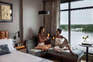 thompson savannah by hyatt