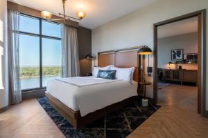 thompson savannah by hyatt