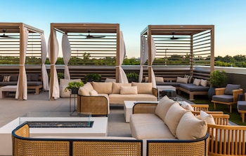 thompson savannah by hyatt