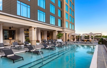 thompson savannah by hyatt