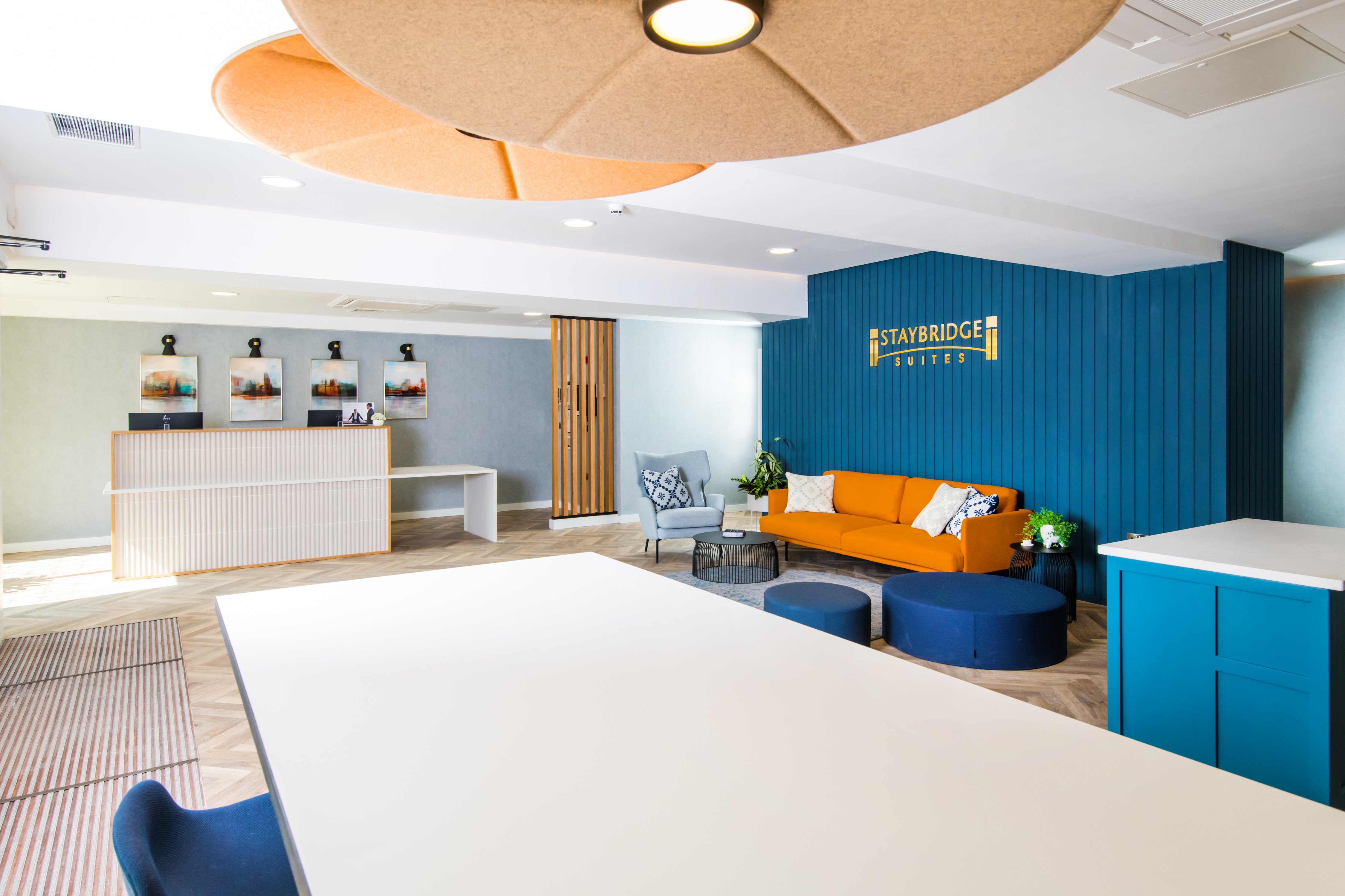 staybridge suites cardiff an ihg hotel