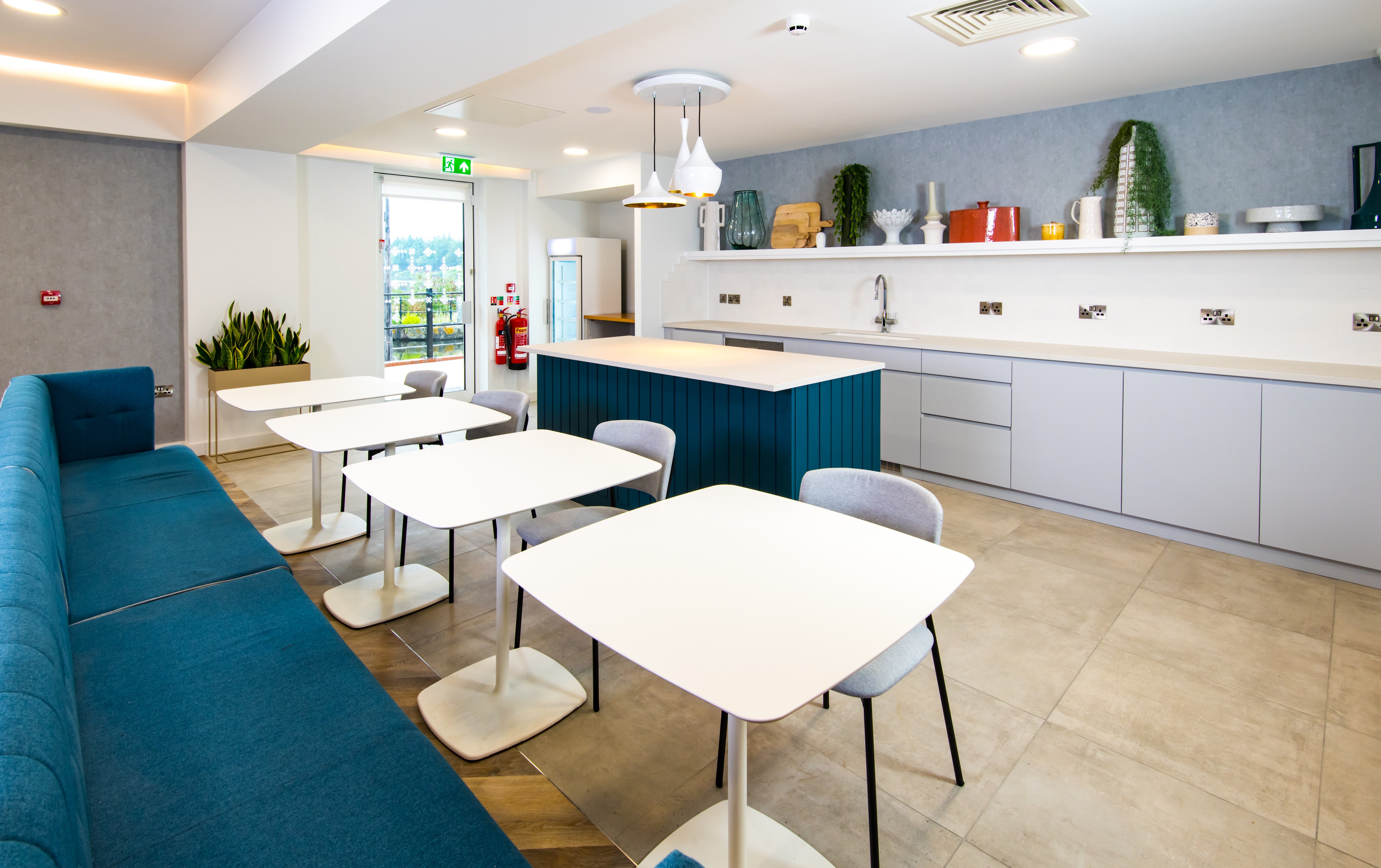 staybridge suites cardiff an ihg hotel
