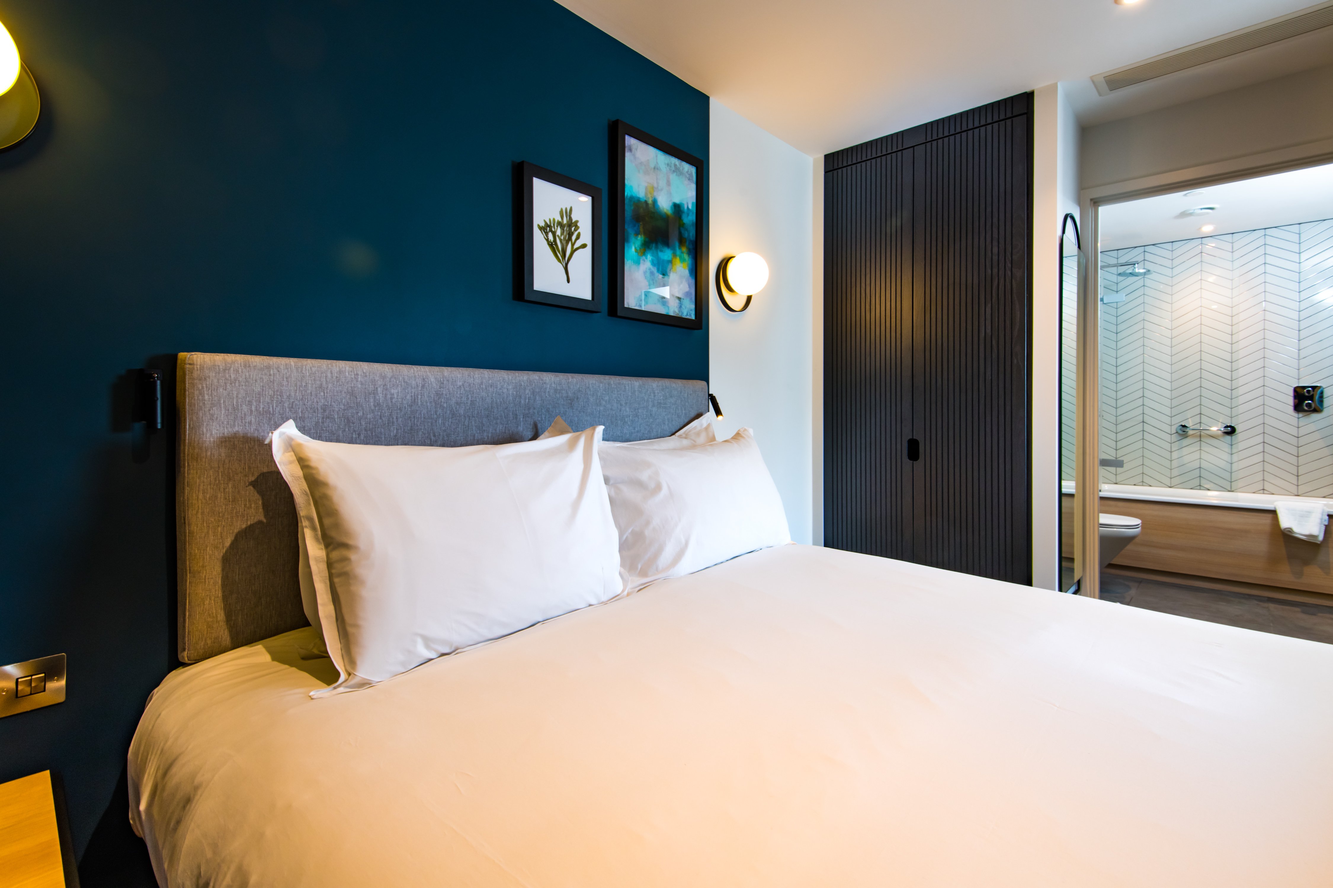 staybridge suites cardiff an ihg hotel