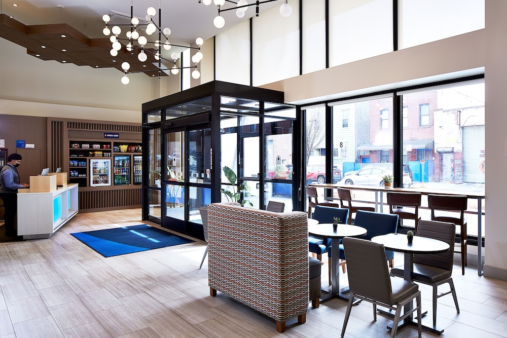 holiday inn express nyc brooklyn sunset park