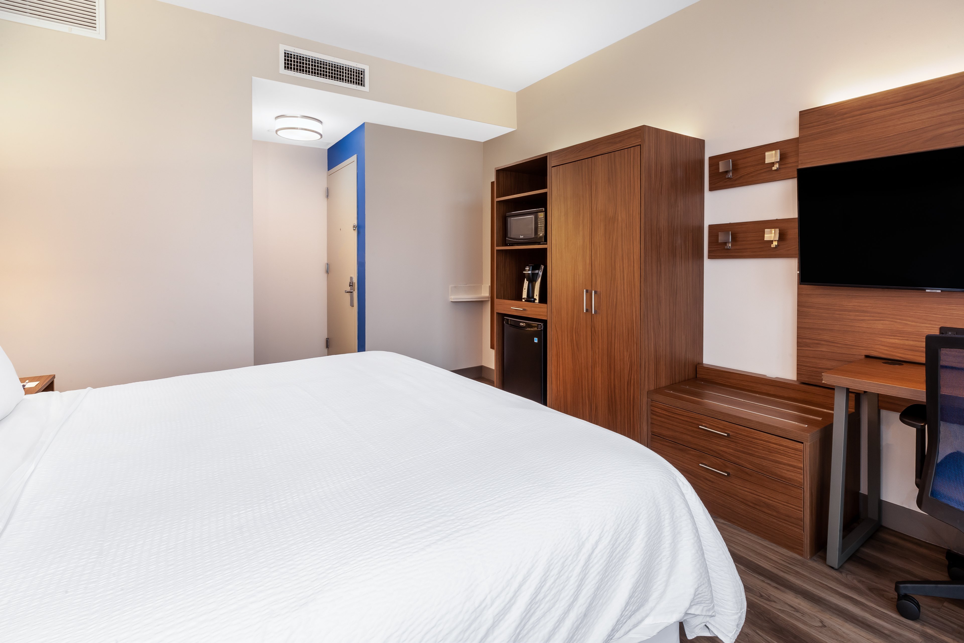 holiday inn express nyc brooklyn sunset park
