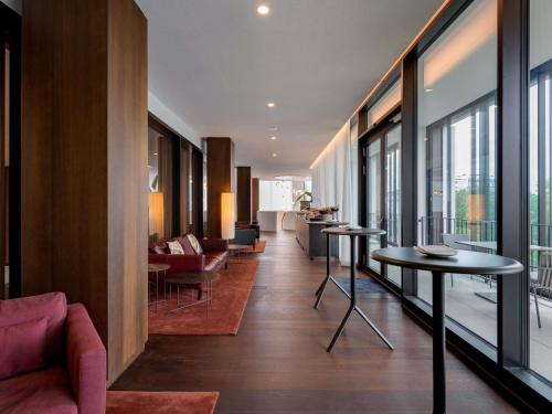 Movenpick Hotel Basel,Huningue>>Basel,4 star