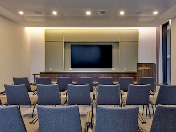 movenpick hotel basel