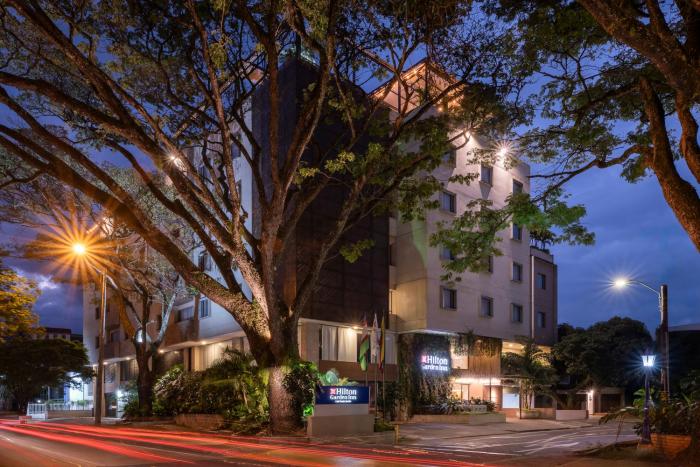hilton garden inn cali ciudad jardin