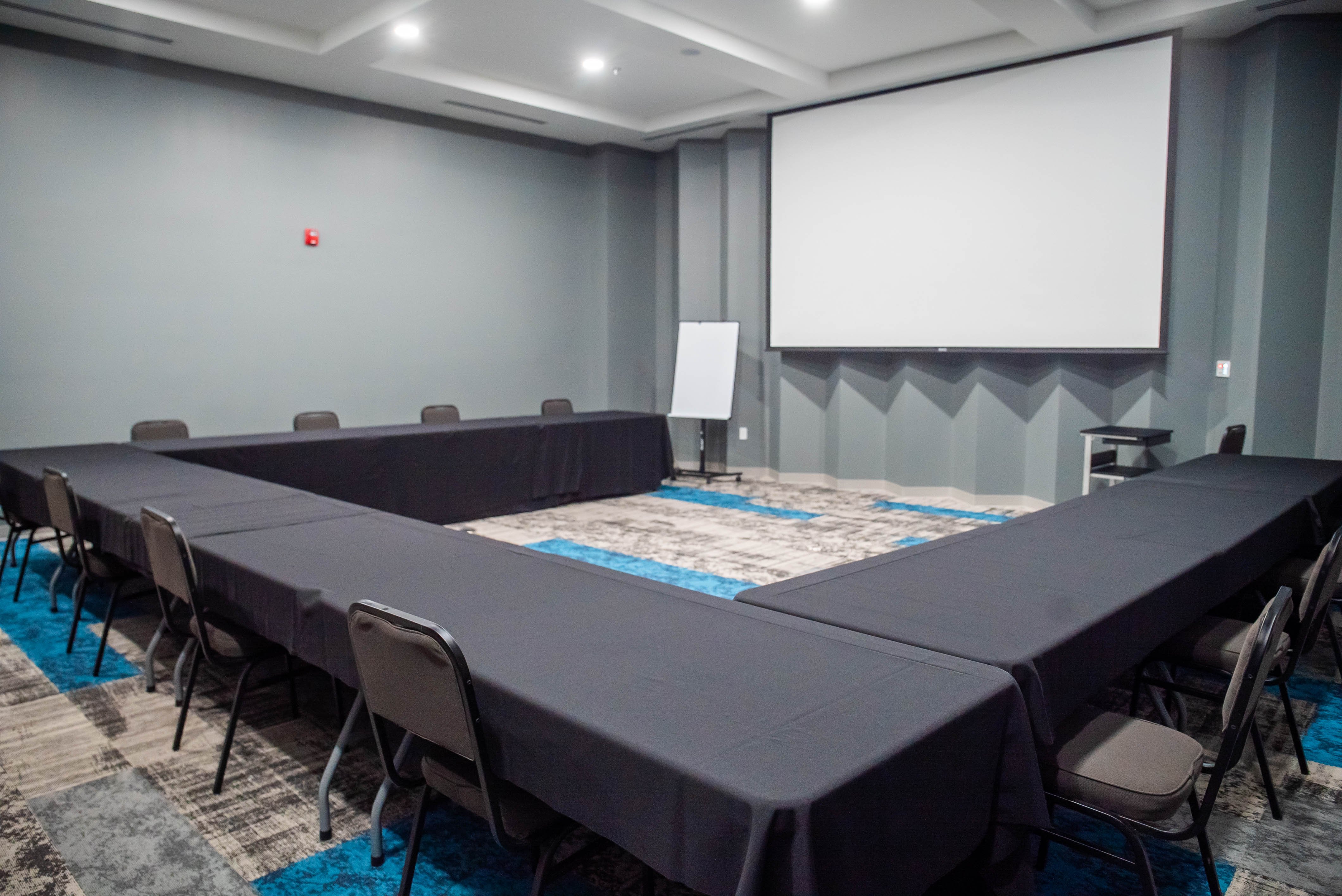 holiday inn express and suites tijuana otay an ihg hotel