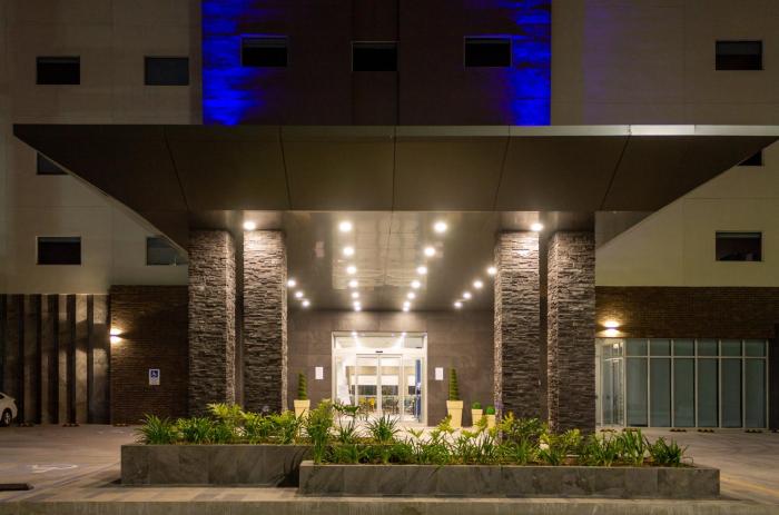 holiday inn express and suites tijuana otay an ihg hotel