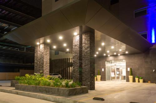 holiday inn express and suites tijuana otay an ihg hotel
