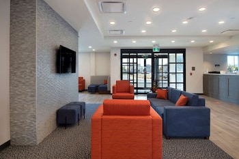 comfort inn and suites