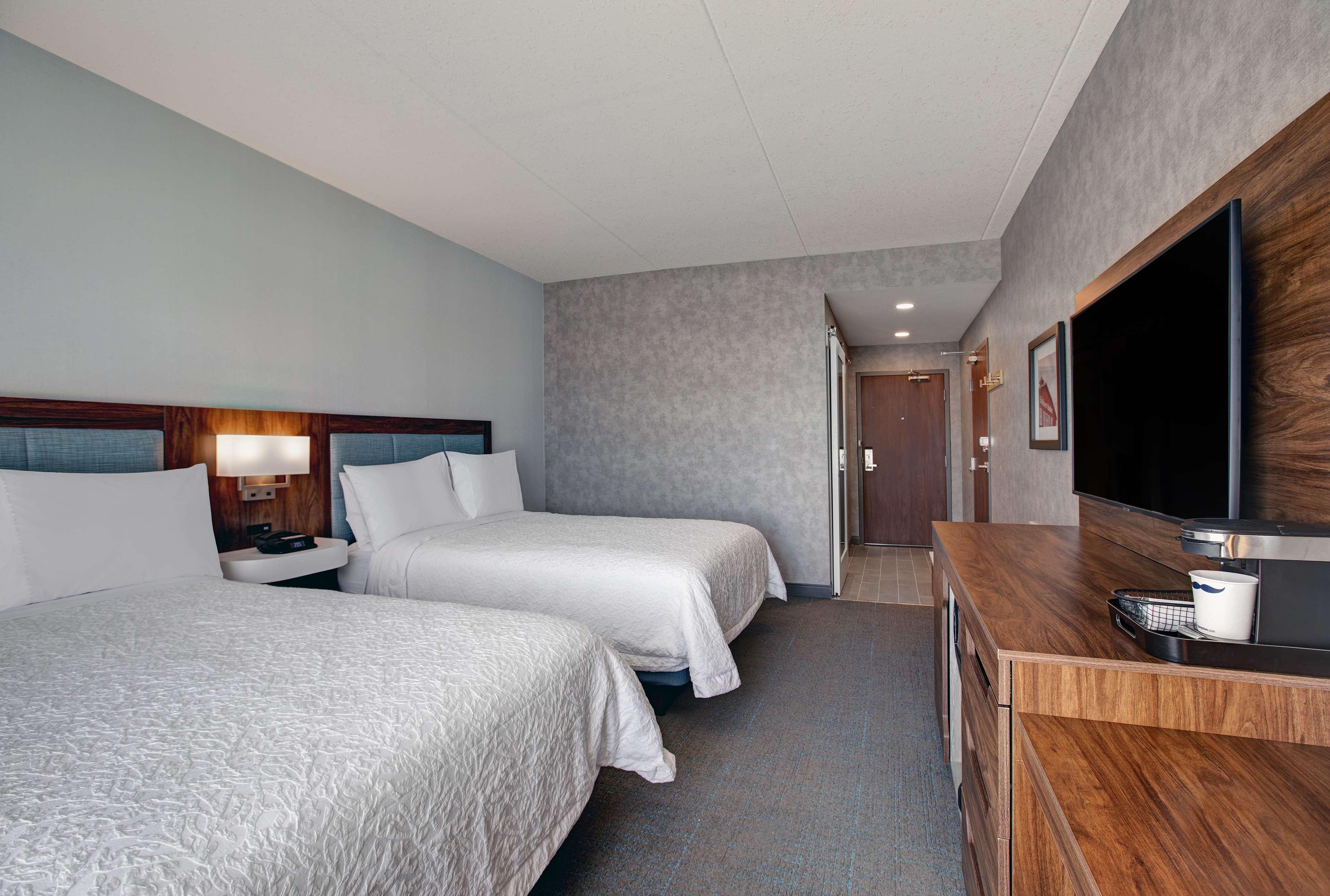 hampton inn and suites by hilton waterloo st jacobs