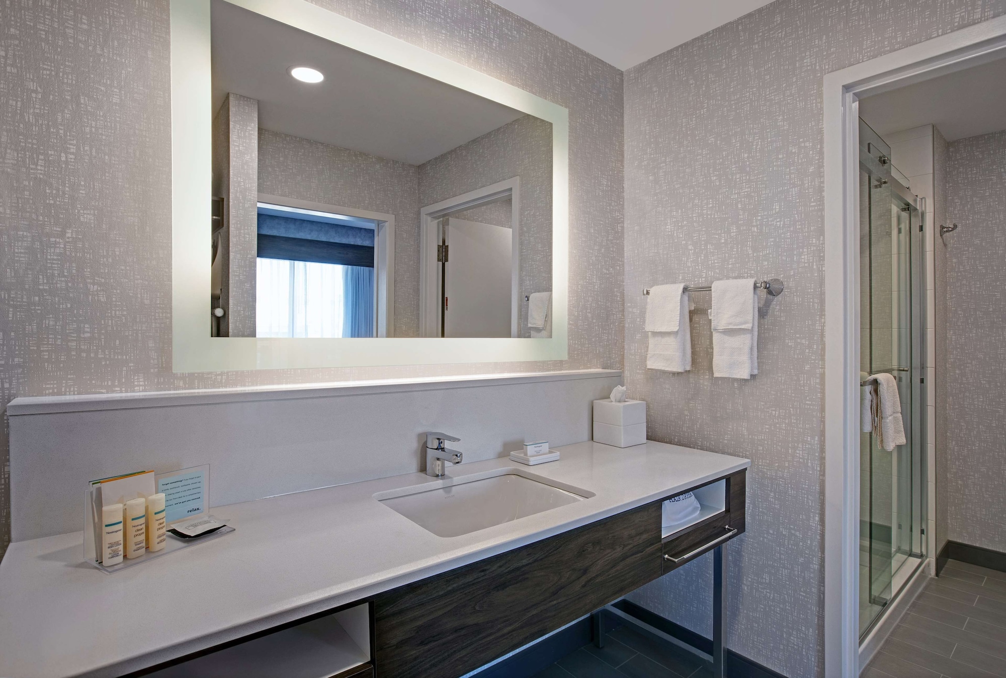 hampton inn and suites by hilton waterloo st jacobs