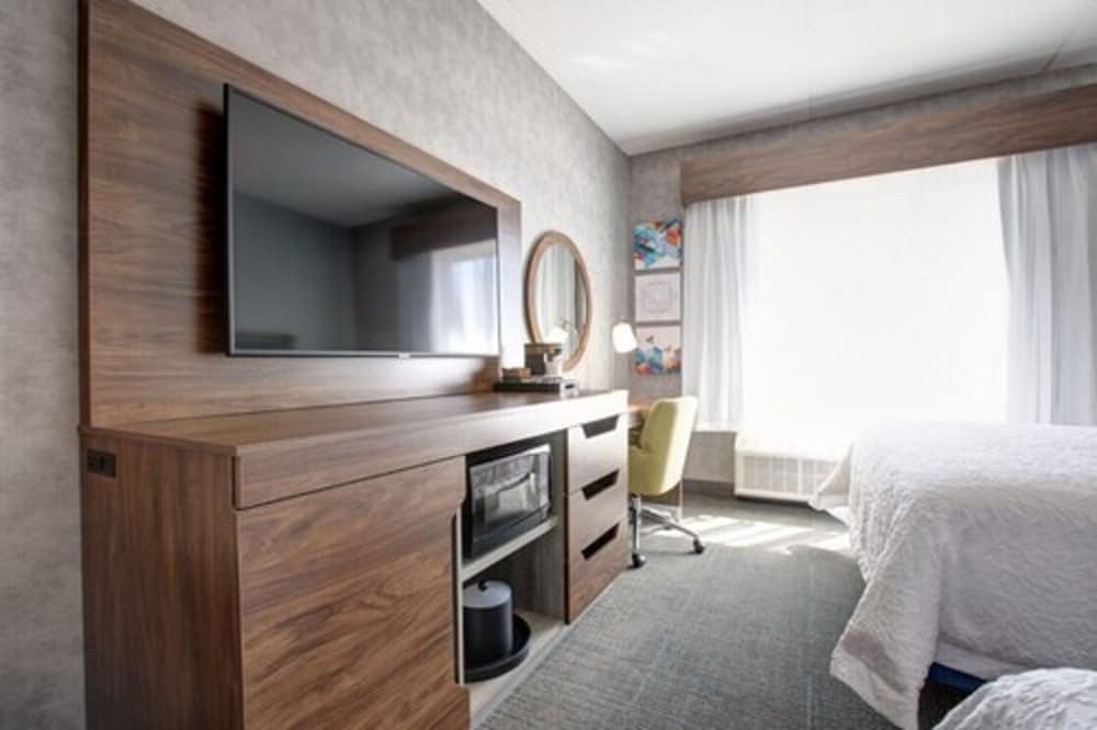 hampton inn and suites by hilton waterloo st jacobs