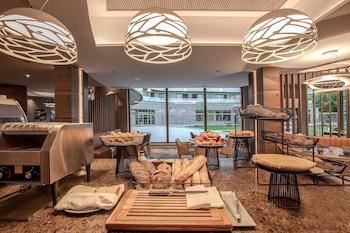 rivage hotel and spa
