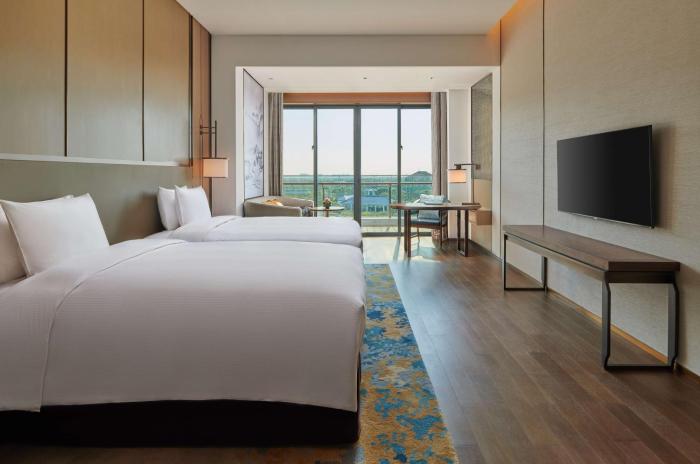 hilton shanghai fengxian