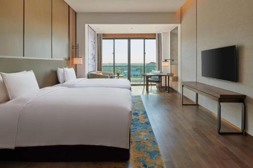 hilton shanghai fengxian