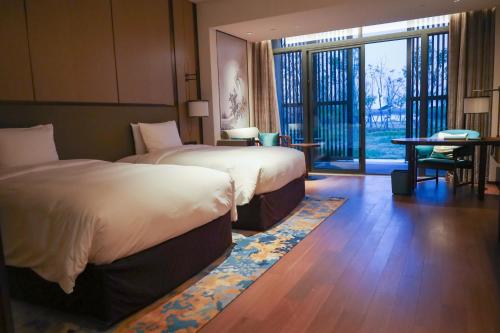 hilton shanghai fengxian