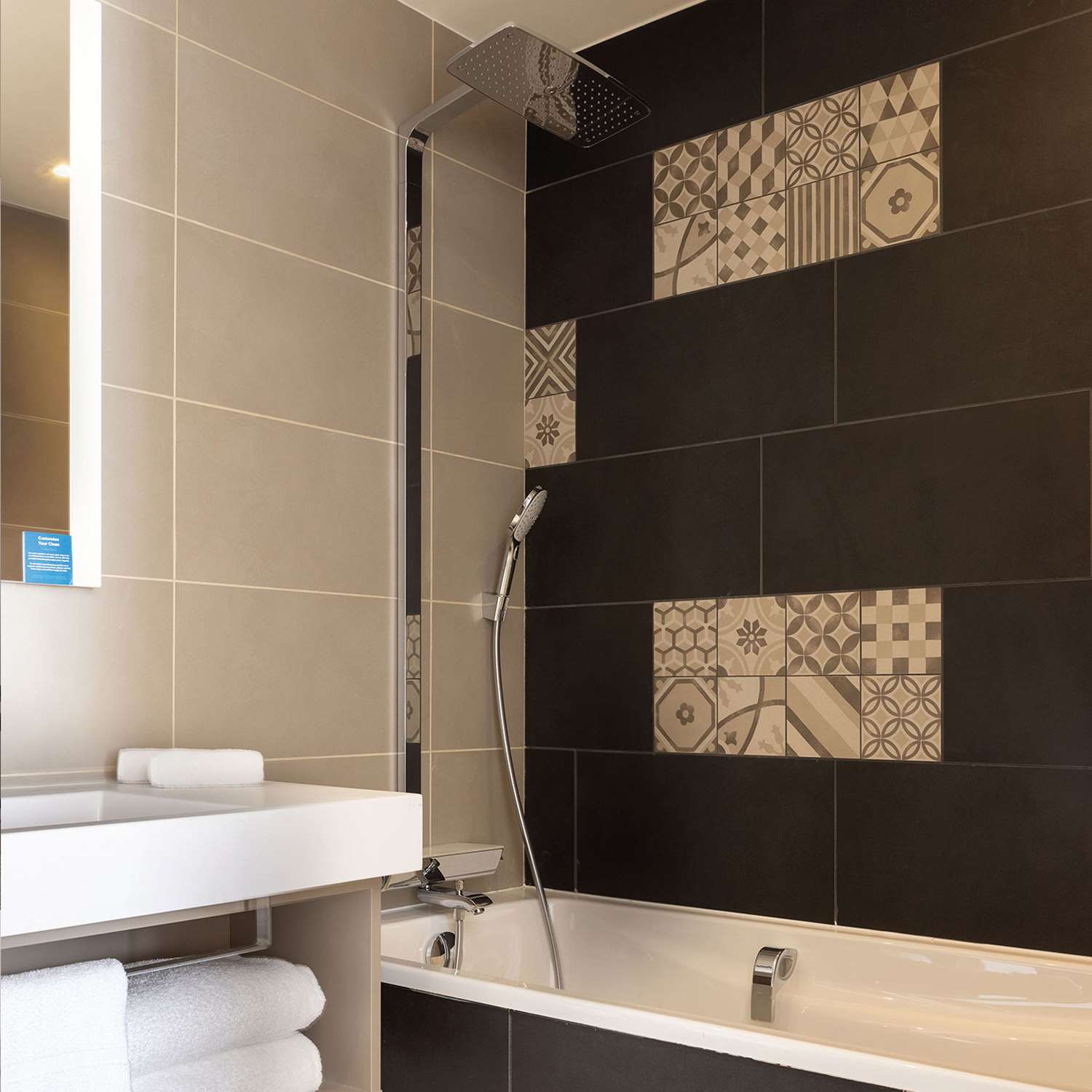 hilton garden inn tours centre