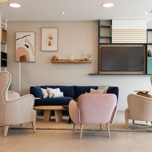 hilton garden inn tours centre