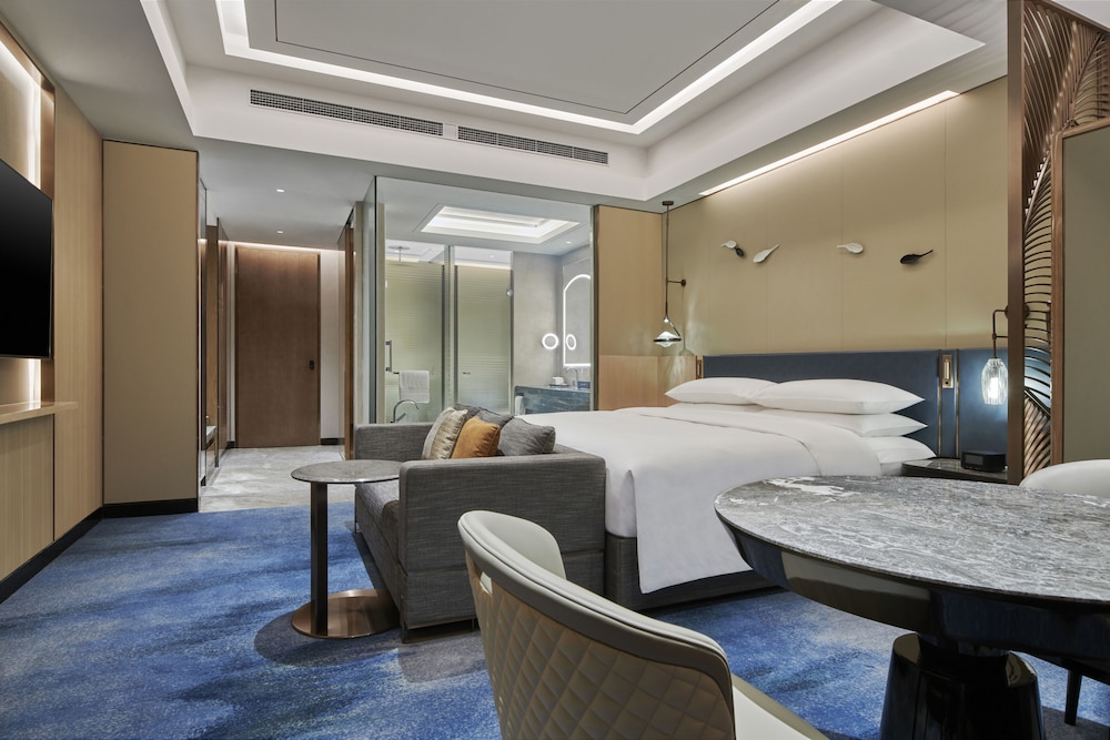 hilton yancheng