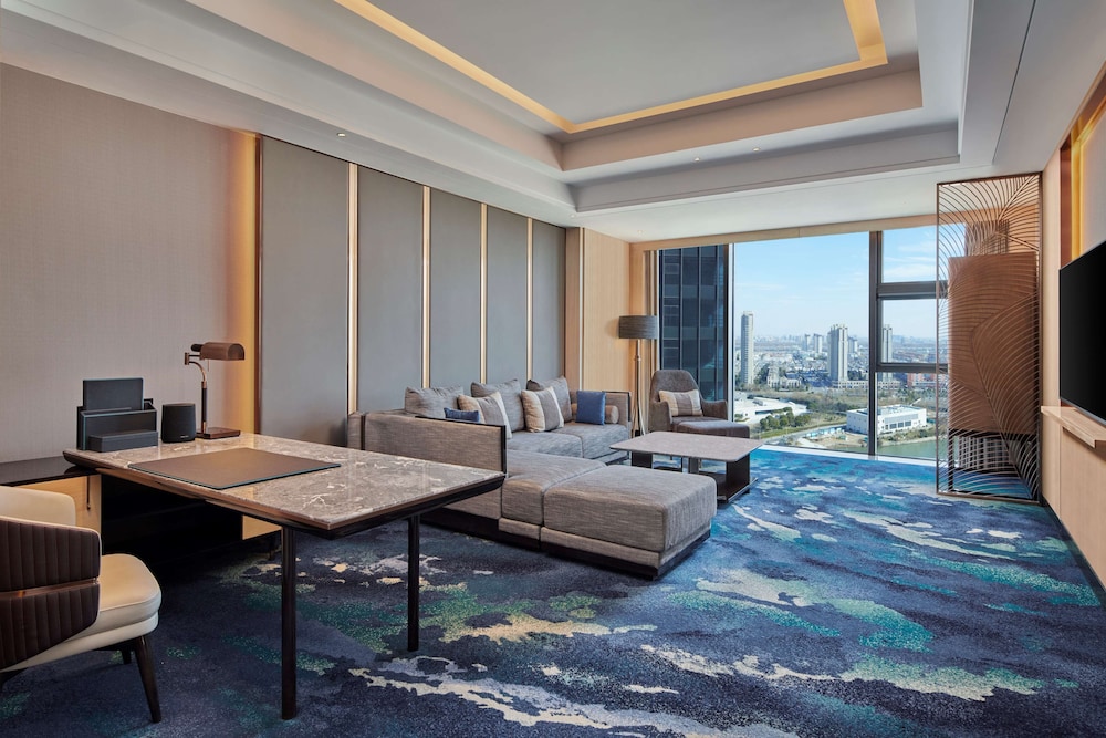 hilton yancheng
