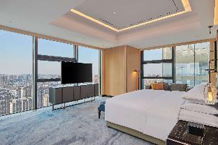 hilton yancheng