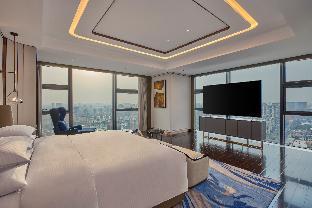 hilton yancheng
