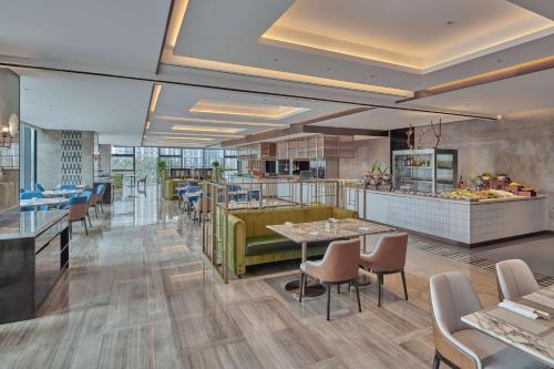 hilton yancheng