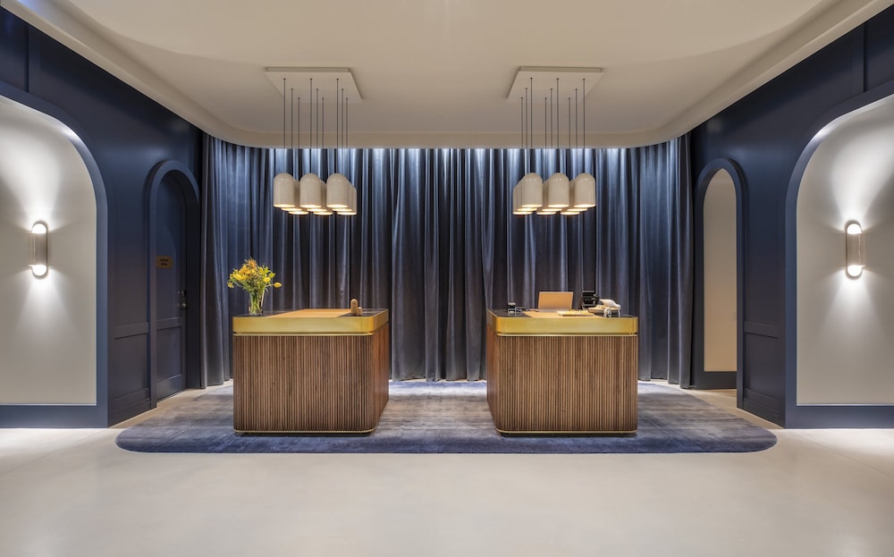 voco melbourne central