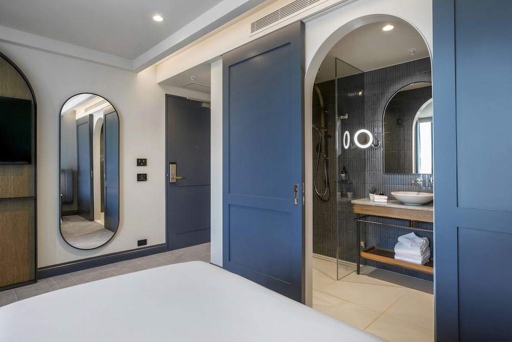 voco melbourne central