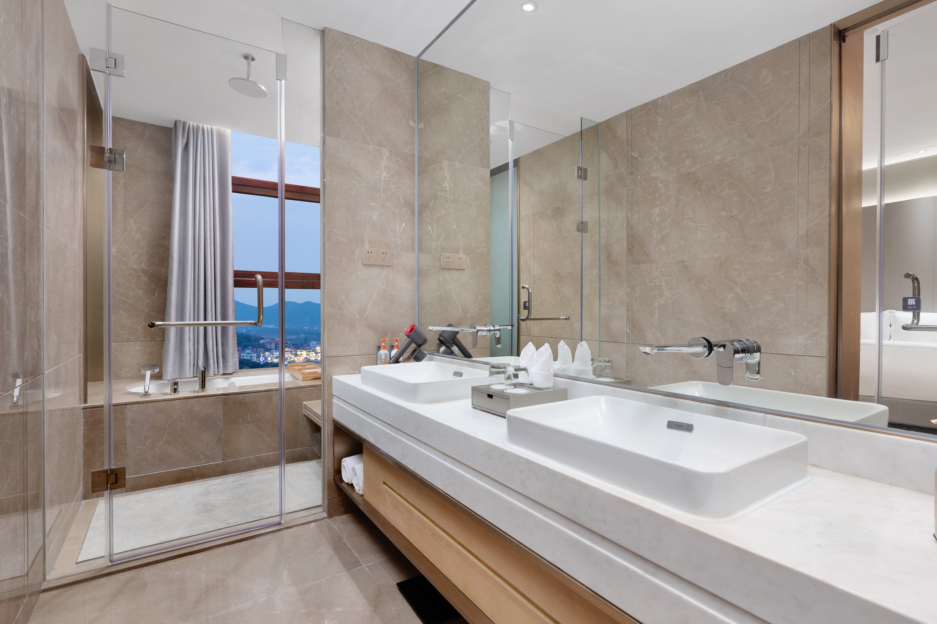 crowne plaza zhoushan seaview an ihg hotel