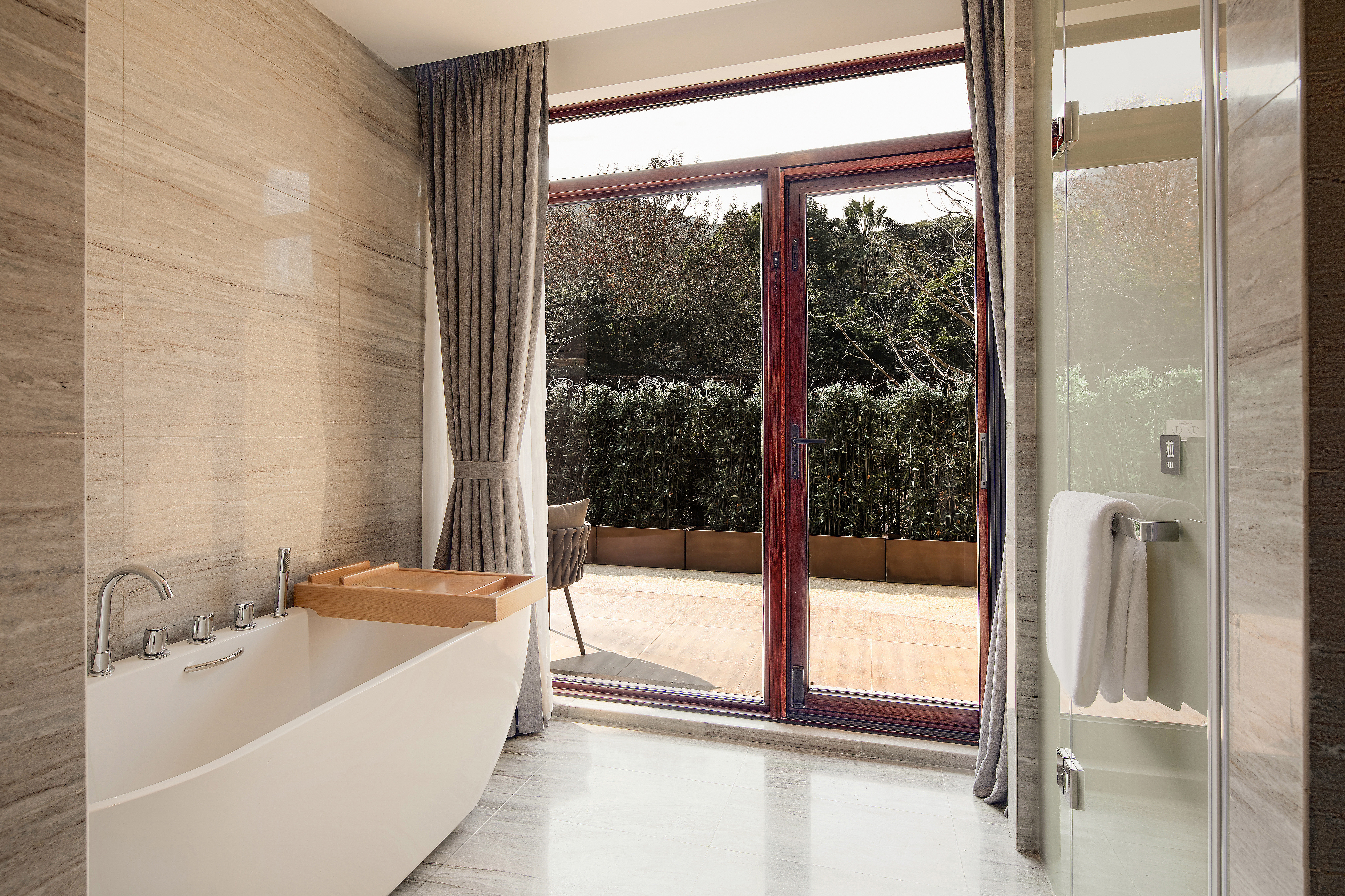 crowne plaza zhoushan seaview an ihg hotel