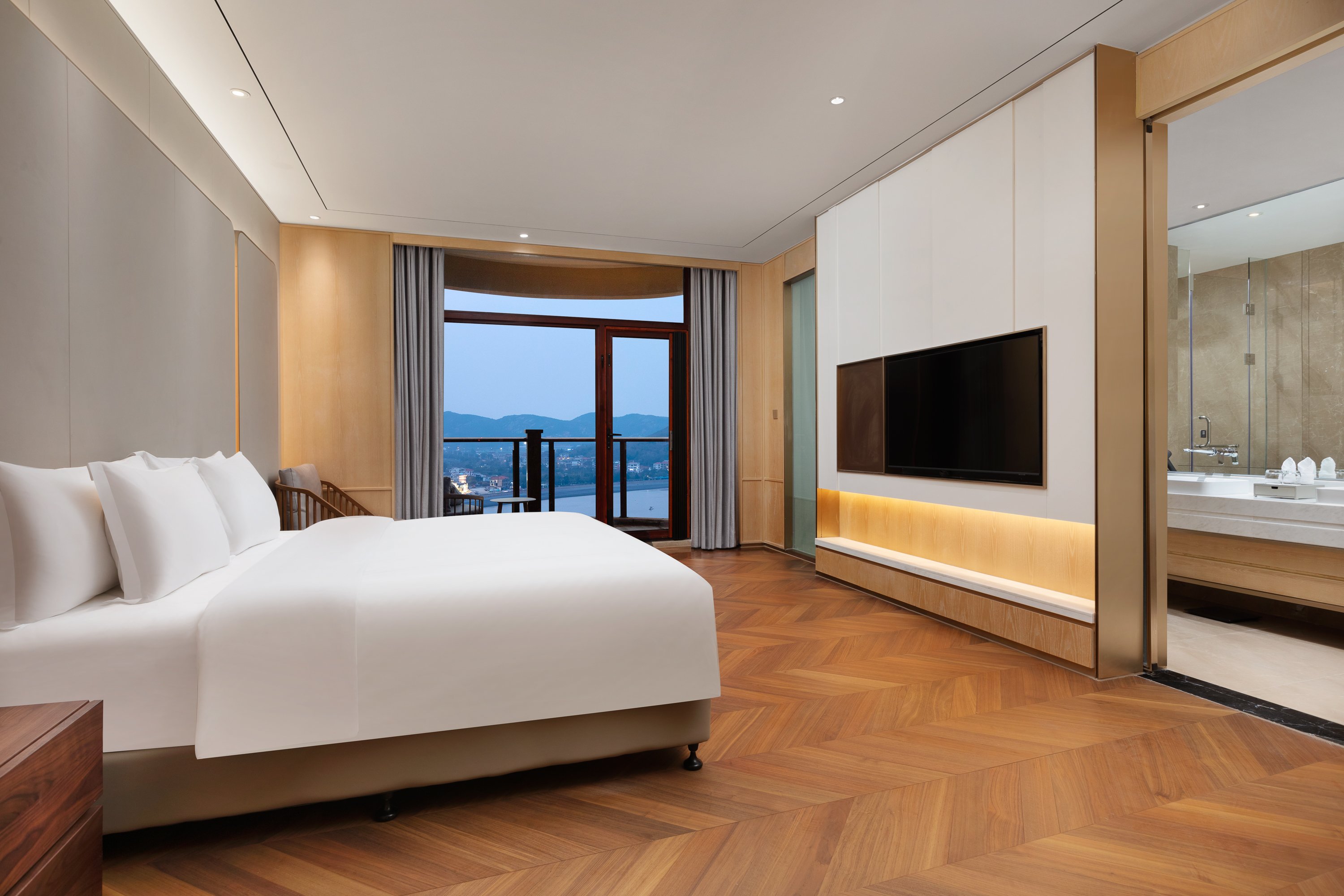 crowne plaza zhoushan seaview an ihg hotel