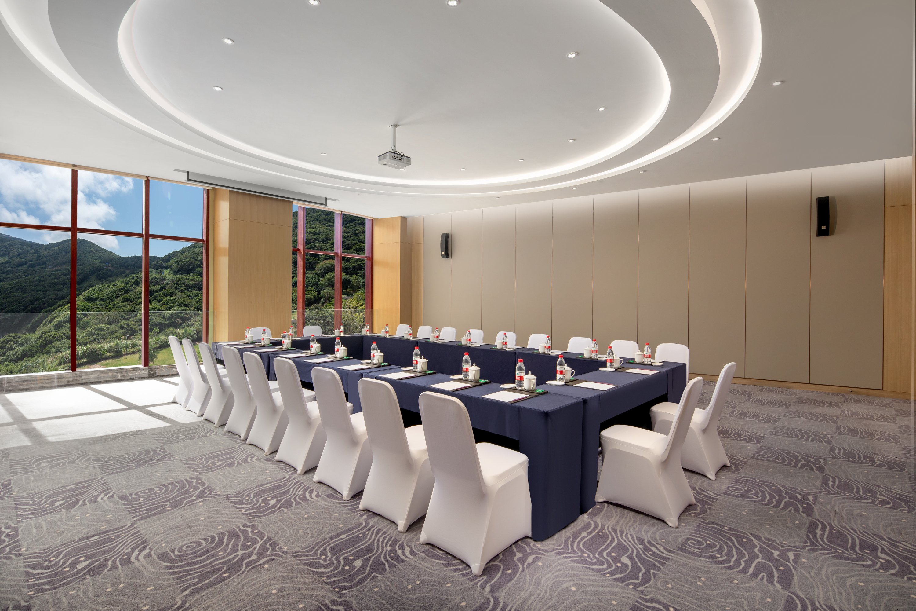 crowne plaza zhoushan seaview an ihg hotel