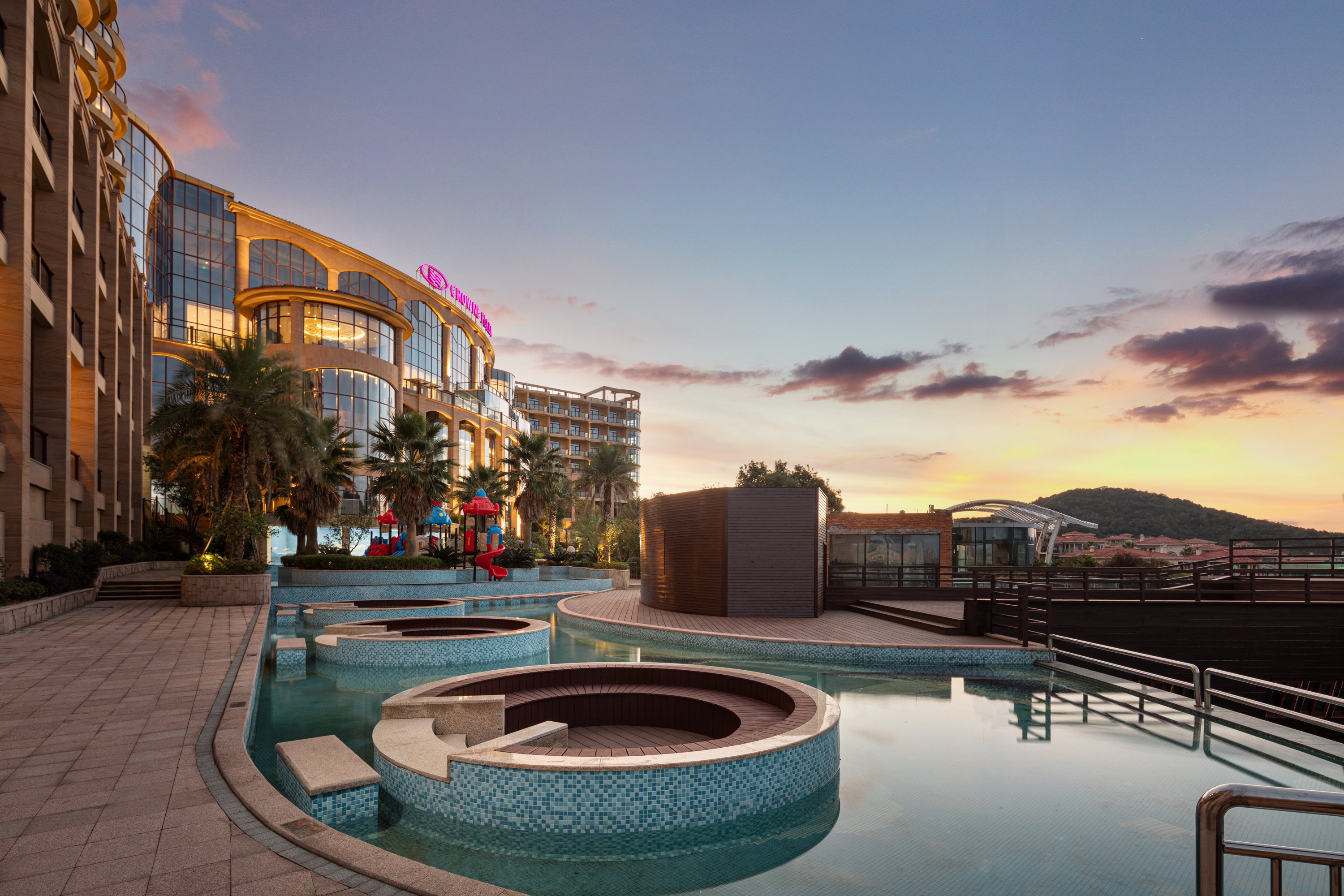 crowne plaza zhoushan seaview an ihg hotel