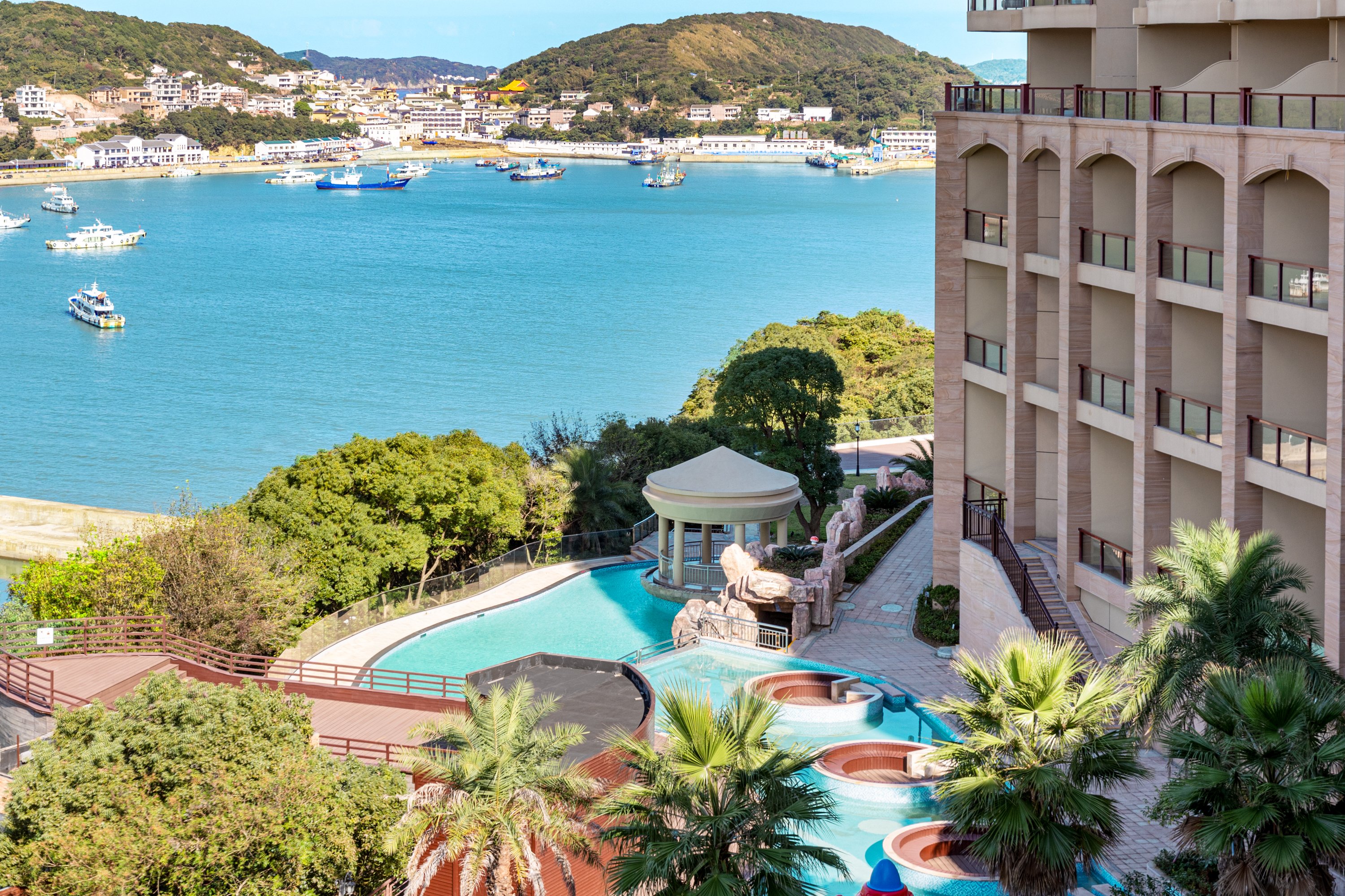 crowne plaza zhoushan seaview an ihg hotel