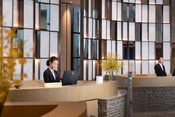 Crowne Plaza Zhoushan Seaview, An Ihg Hotel,,4 star