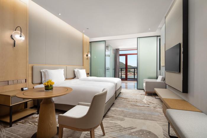 crowne plaza zhoushan seaview an ihg hotel