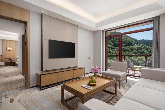 crowne plaza zhoushan seaview an ihg hotel