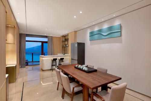crowne plaza zhoushan seaview an ihg hotel