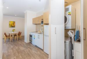 the windsor apartments and hotel brisbane
