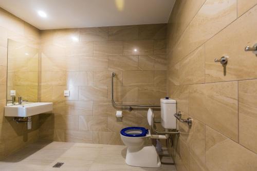 the windsor apartments and hotel brisbane
