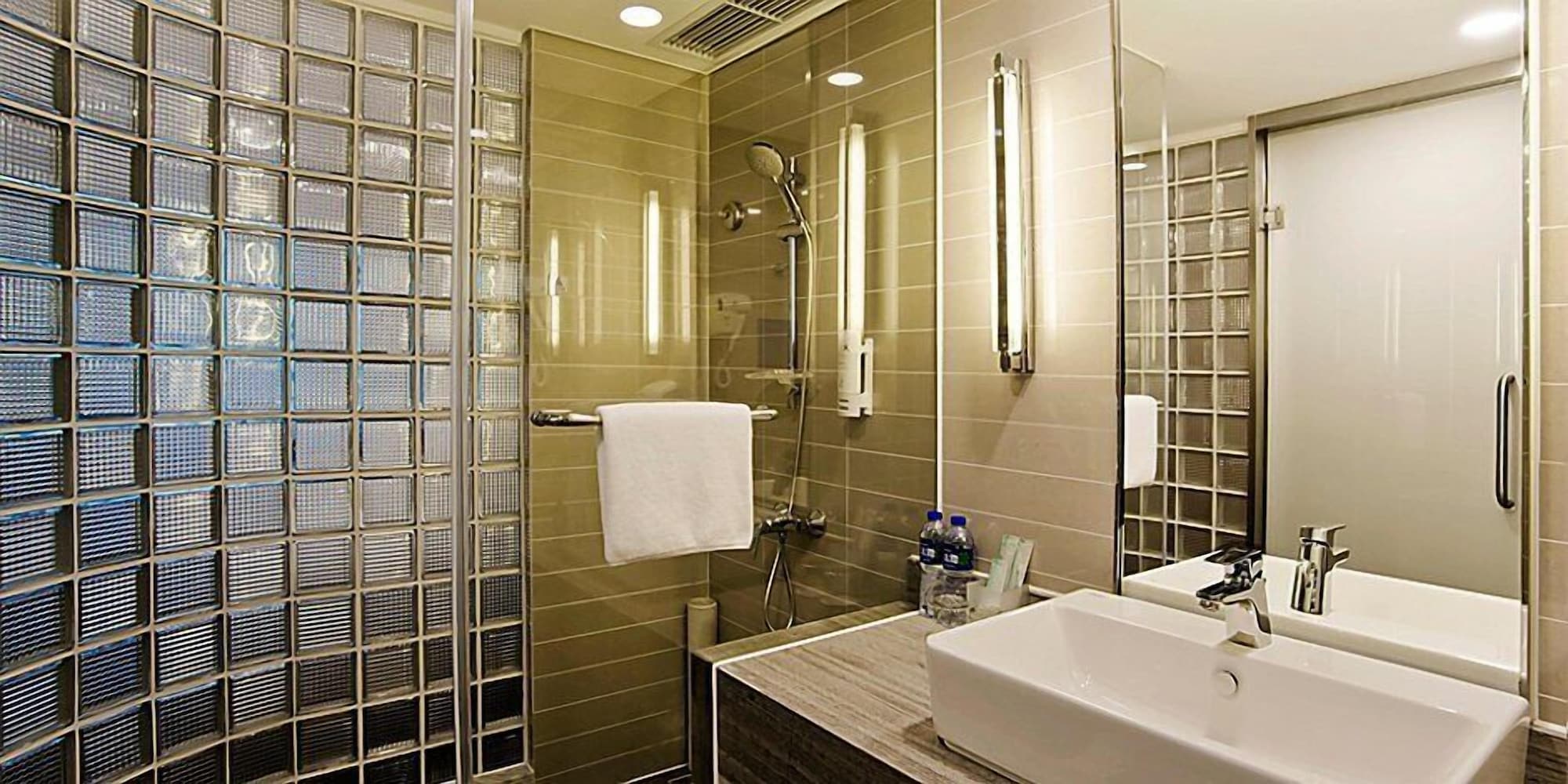 holiday inn express xian high tech zone north an ihg hotel