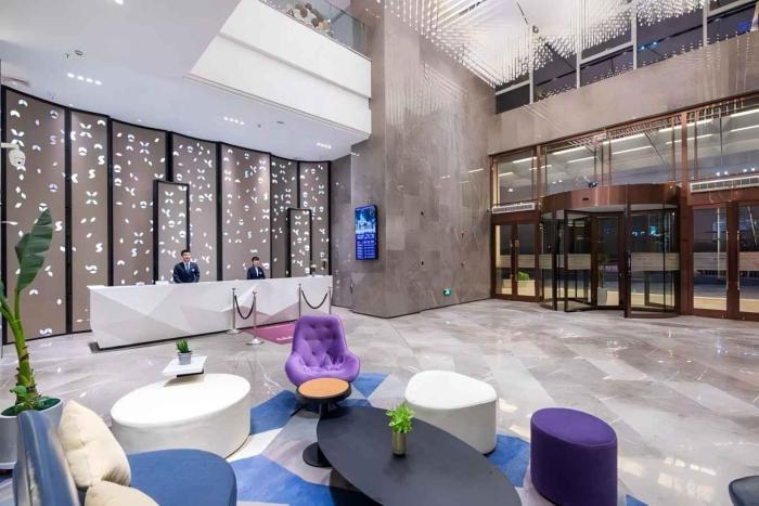 mercure xining haihu cbd