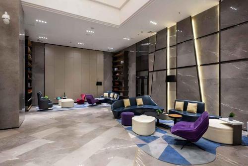 mercure xining haihu cbd