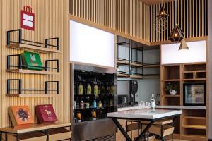 hilton garden inn hefei binhu new district