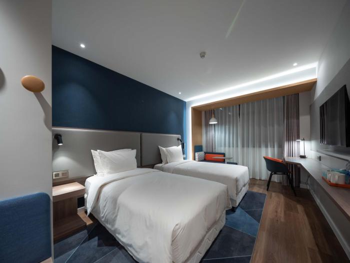 holiday inn express shanghai qingpu new city an ihg hotel