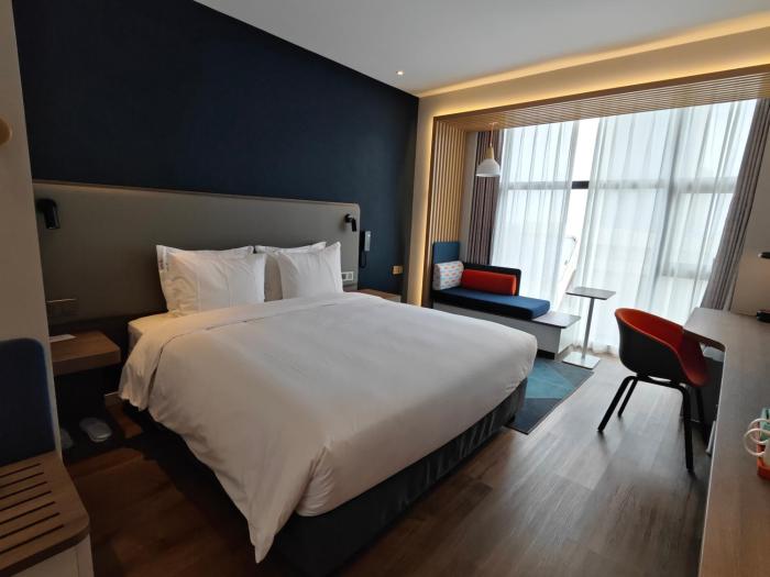 holiday inn express shanghai qingpu new city an ihg hotel